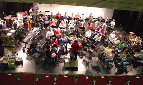 Armstrong Christmas Ensemble to Benefit Local Family